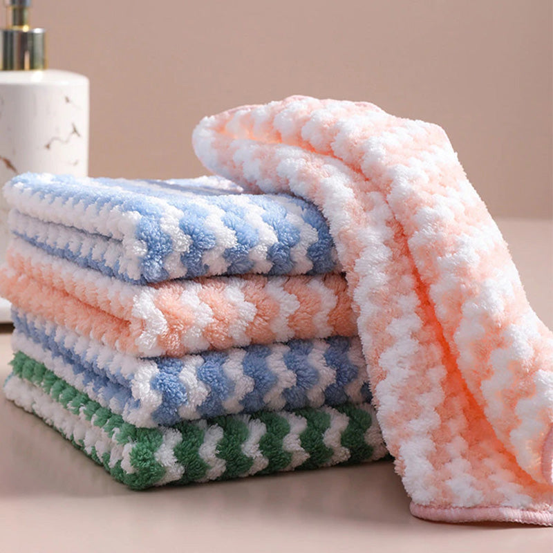 Shiny Bath™ XXL Drying Towel – ShinyWipes™ US
